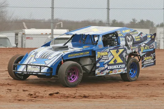 Budzo Racing Welcomes New Sponsors for 2014 Season