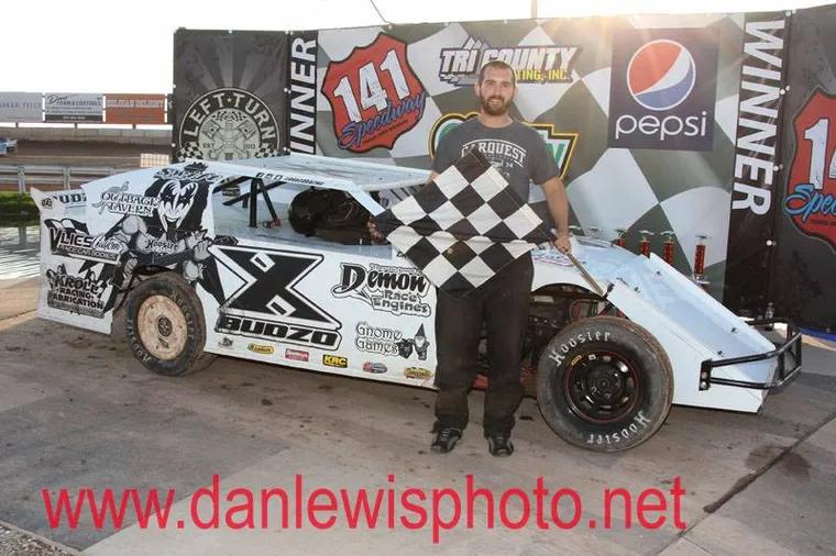 Repaired Madman Chassis Delivers Top-5 Finishes at Gravity Park & 141